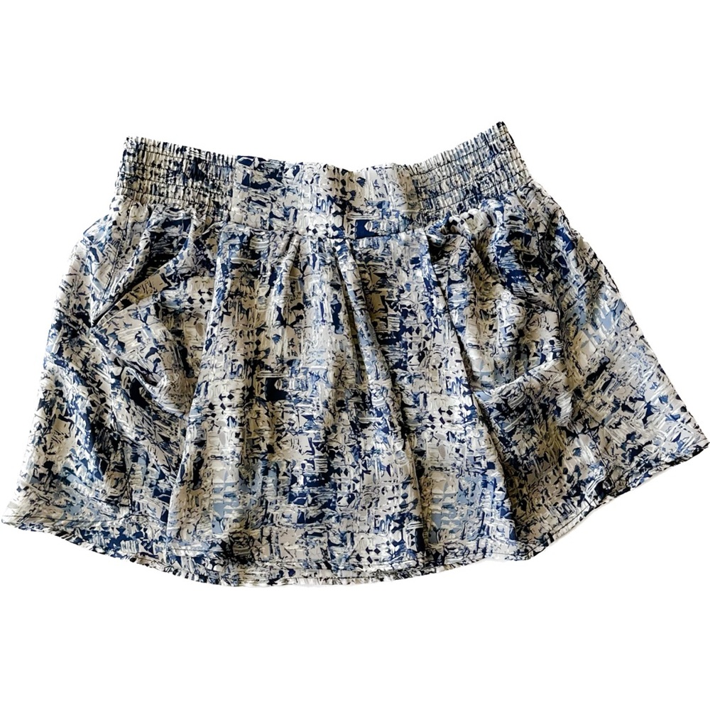 Skirt with pockets